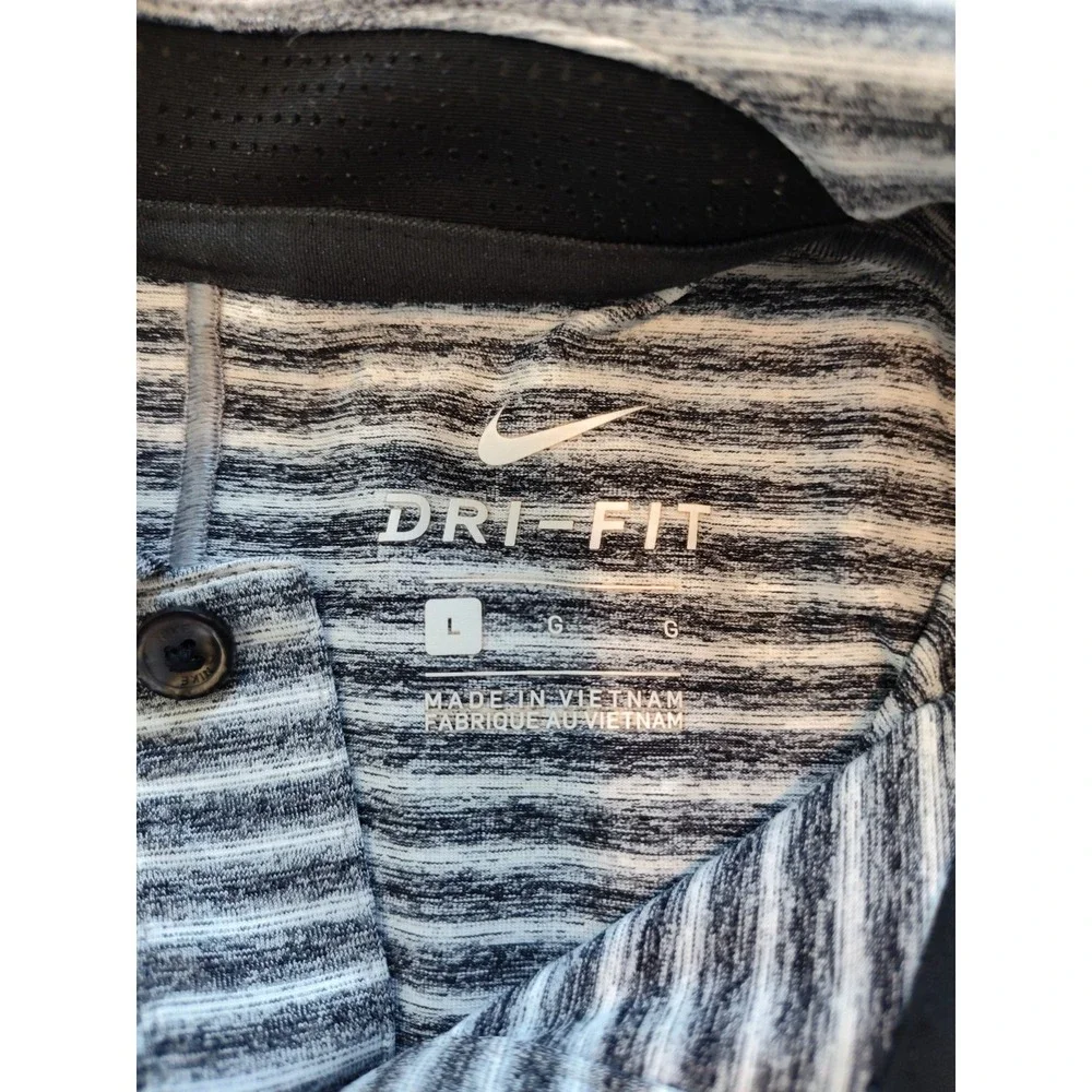 Nike‎ Dri Fit Core Stripe Golf Pro Tiger Woods Collection Lrg